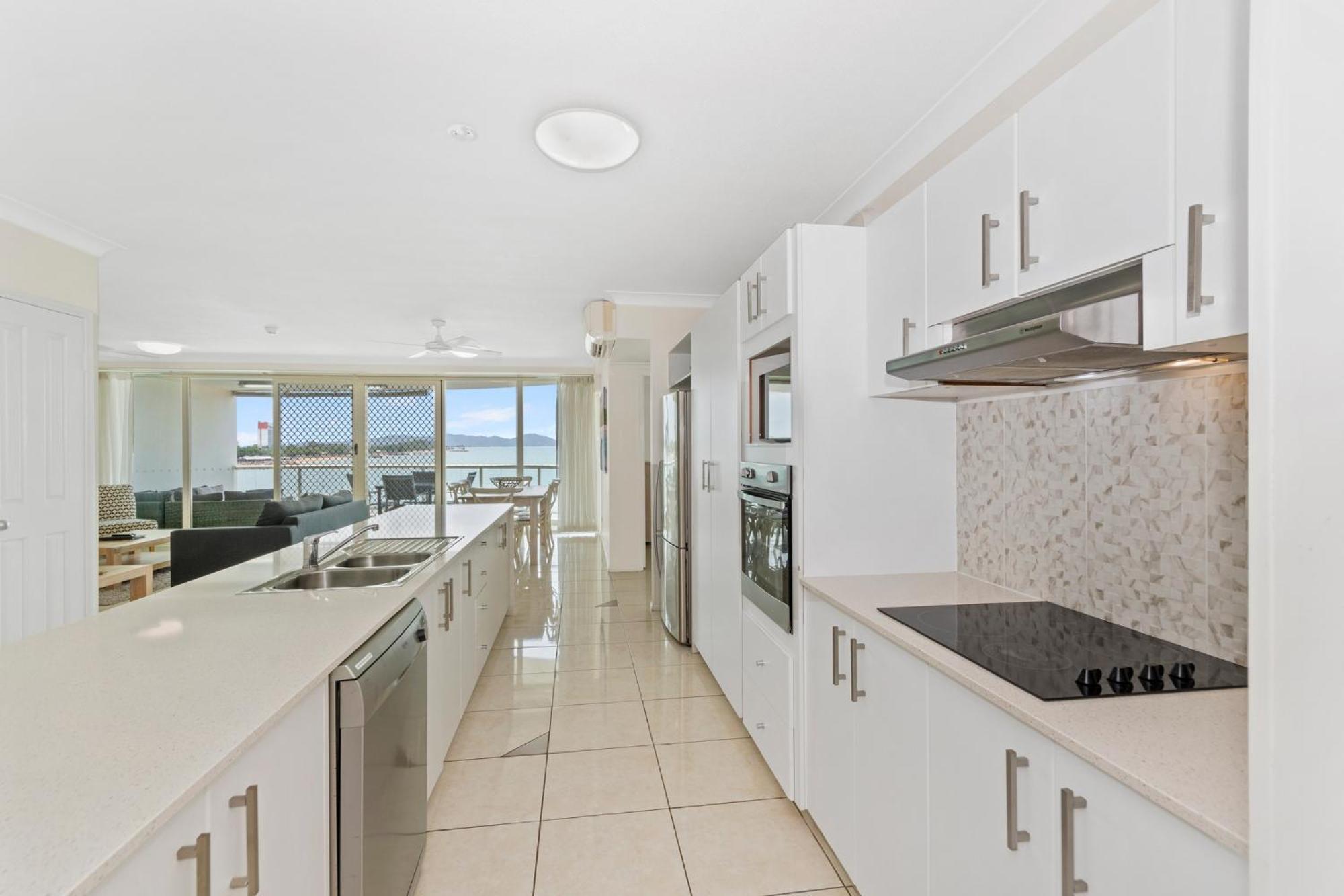 Mariners North Holiday Apartments Townsville Extérieur photo