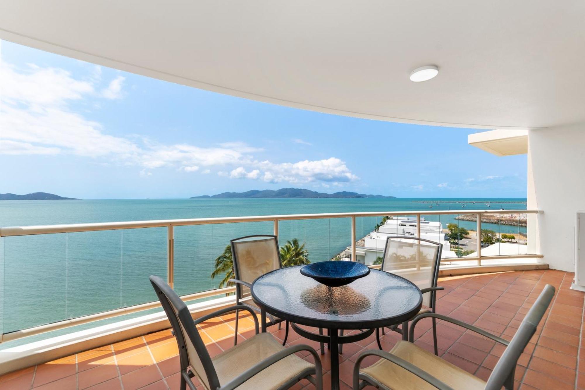 Mariners North Holiday Apartments Townsville Extérieur photo