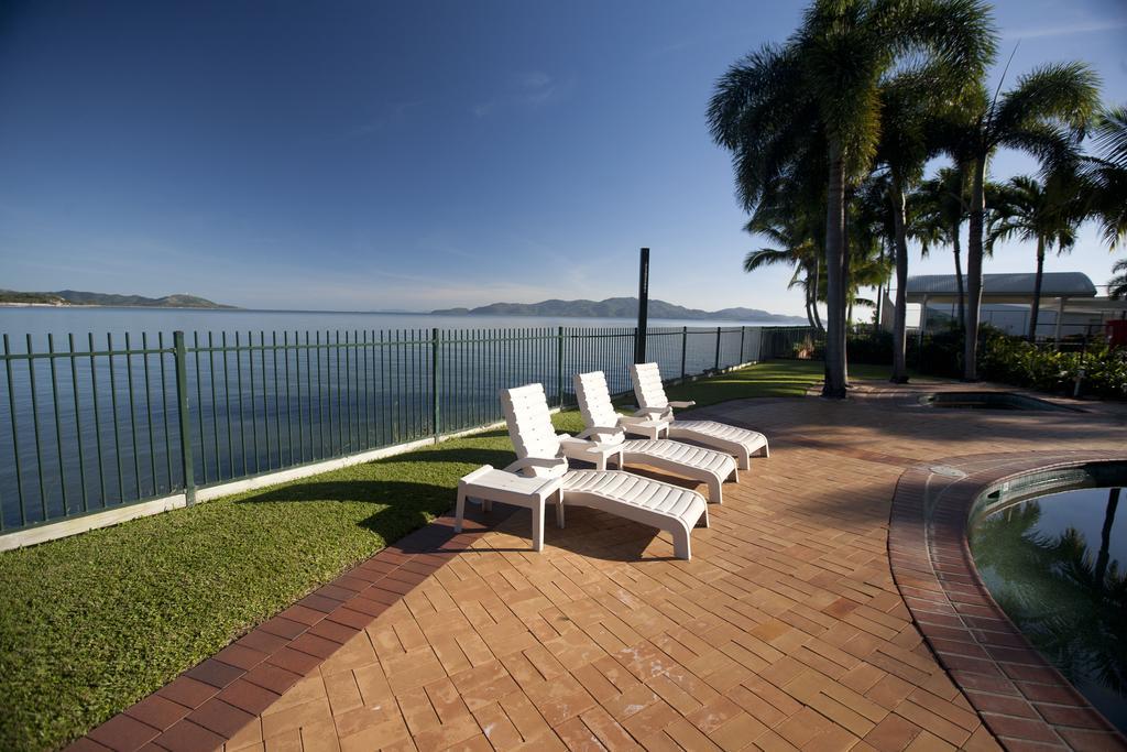 Mariners North Holiday Apartments Townsville Extérieur photo