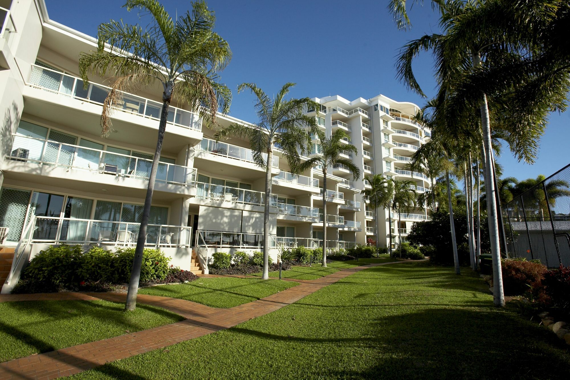 Mariners North Holiday Apartments Townsville Extérieur photo